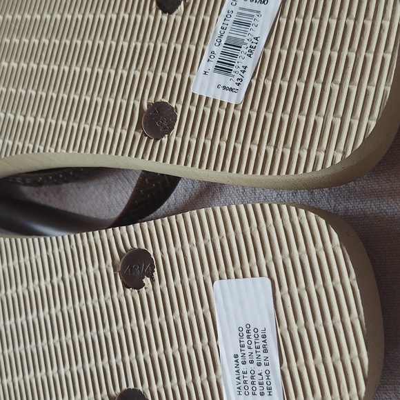 NWT Men's Havaianas Flip-Flops Size 11/12,Brown and Tan - Picture 6 of 6